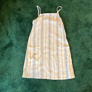Billabong XS shift dress